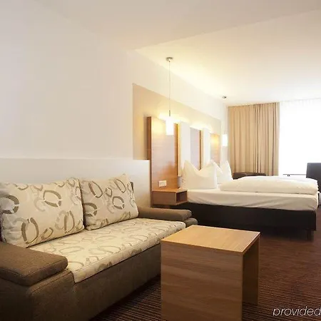 Hotel Cristal 4*