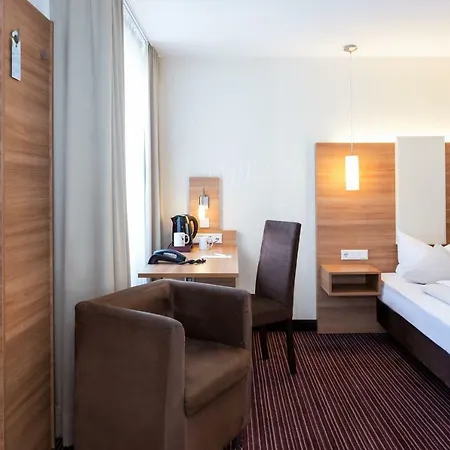 Hotel Cristal München