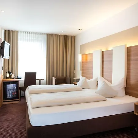 Cristal Hotel München