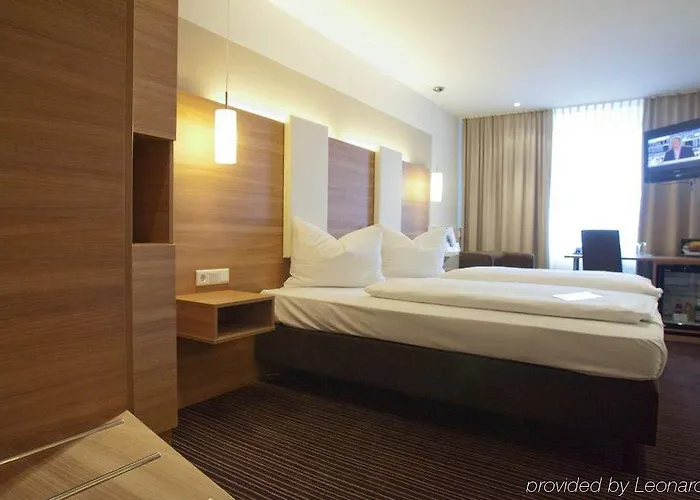 Cristal Hotel München