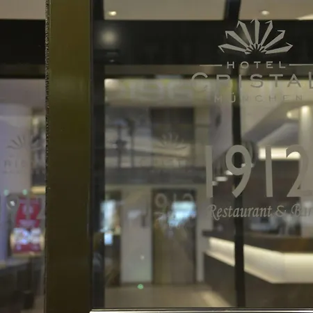 Cristal 酒店