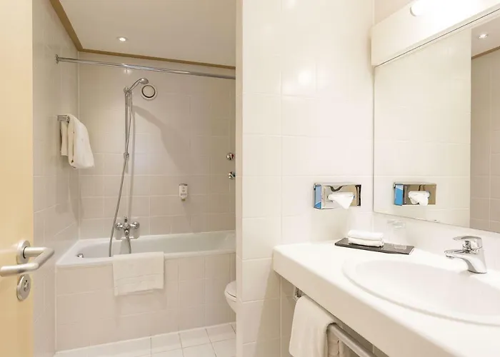 Hotel Cristal 4*